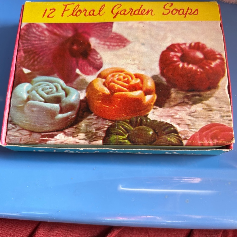 Vintage 12 Floral Garden Soaps